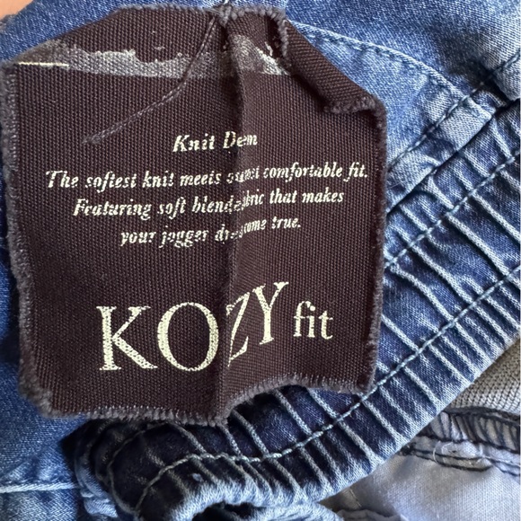 Royalty For Me AngelM Jean Kozy Fit Joggers - Size Small - Picture 8 of 10